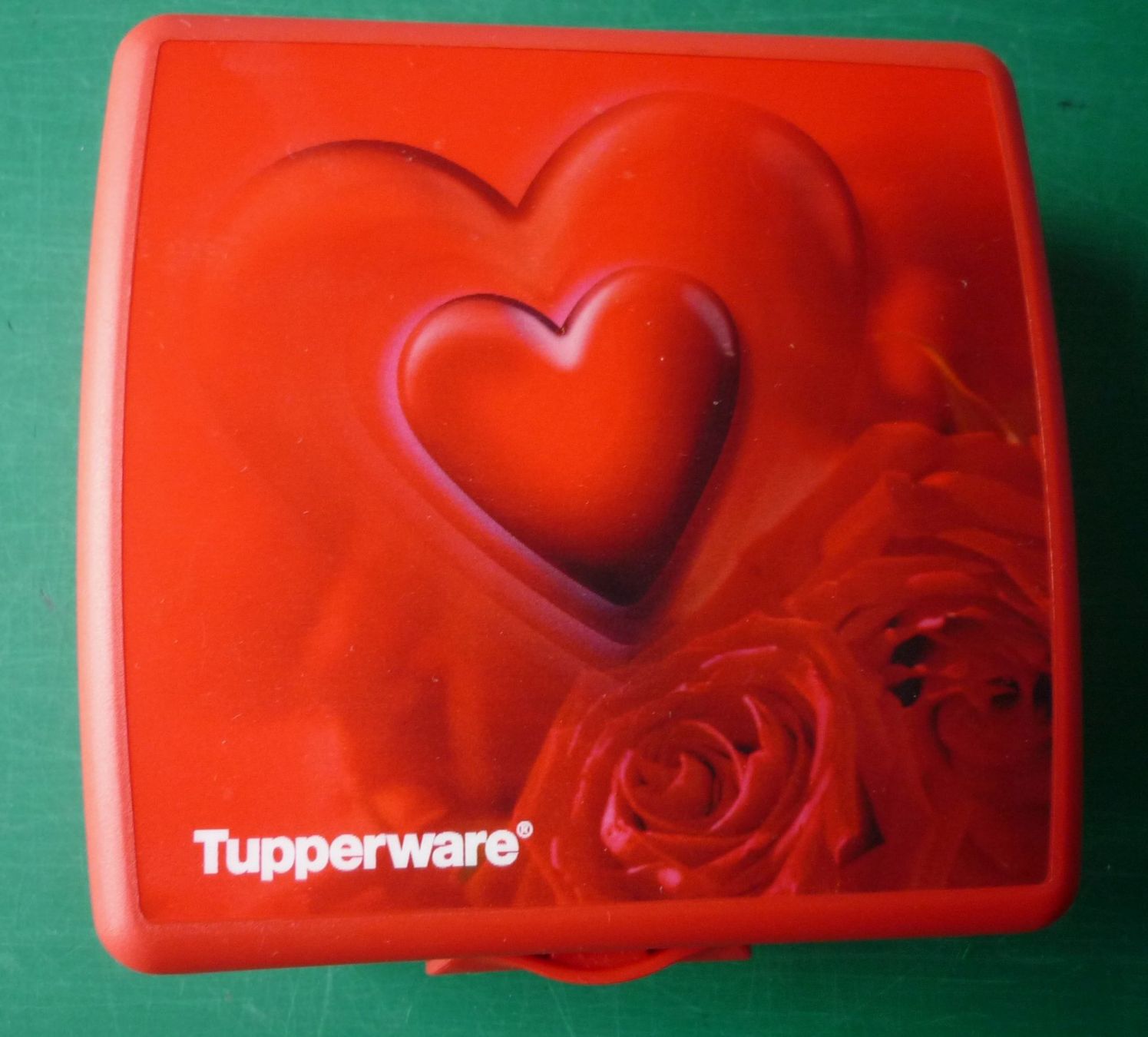 Tupperware Recipients et similaires: Tupperware Böxli mit Herz – Neuf avec emballage d'origine à Rafz par Sonnenblume305 2