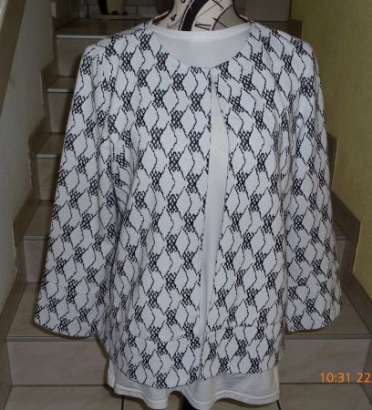 STREET  ONE JACKE GR.42 SCHWARZ/WEISS NEU