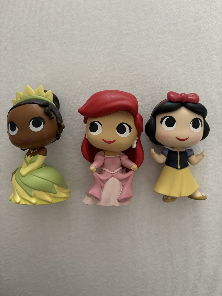 Disney Statuette: Mystery Minis Princess – Nuovo (secondo la descrizione) da Russikon venduto da sve_v78w
