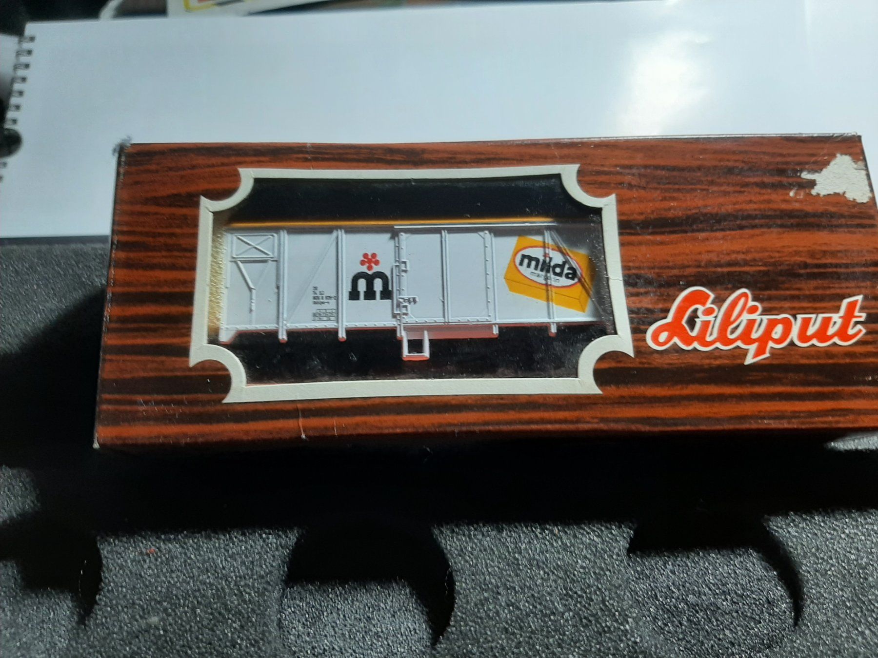 Liliput Modellini di ferrovie: LILIPUT 235 84 – Usato da Avully venduto da RIVALIS