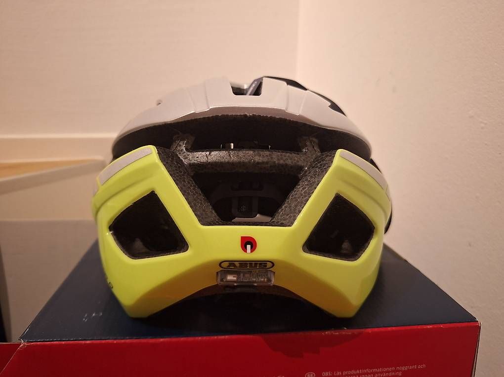 Abus Helme: ABUS Viantor Quin Helm Grösse M neu – Gebraucht aus Aesch ZH von swissbrick 2