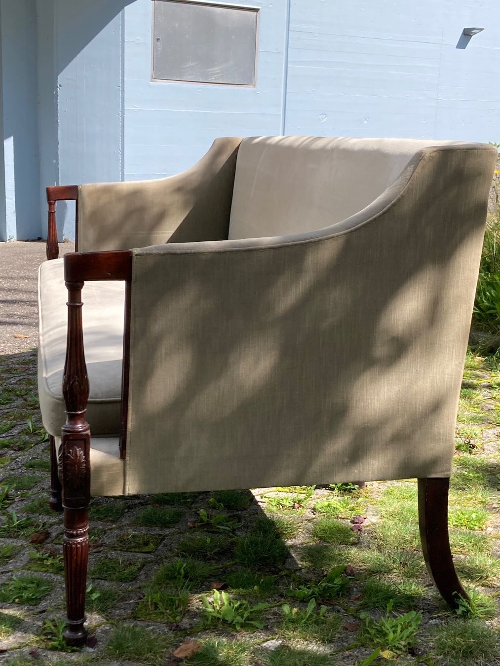 Divani: Sheraton Sofa Mahagoni um 1785 – Usato da Hubersdorf venduto da ltd_data 1