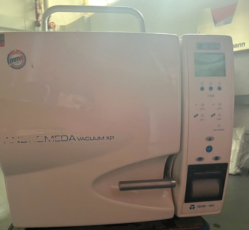 Sterilisationsgerät Andromeda Vacuum XP (Gebraucht) in Grosswangen für ...