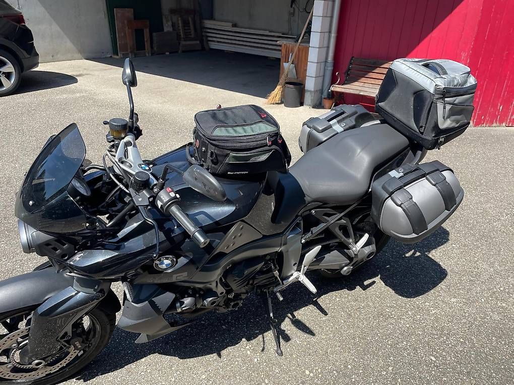 BMW Touring: BMW K 1300 r – Usato da Biberist venduto da sebastian11m 3