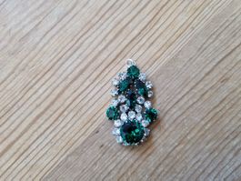 Vintage Anhänger Blume mit Strass grün weiss um 1950
