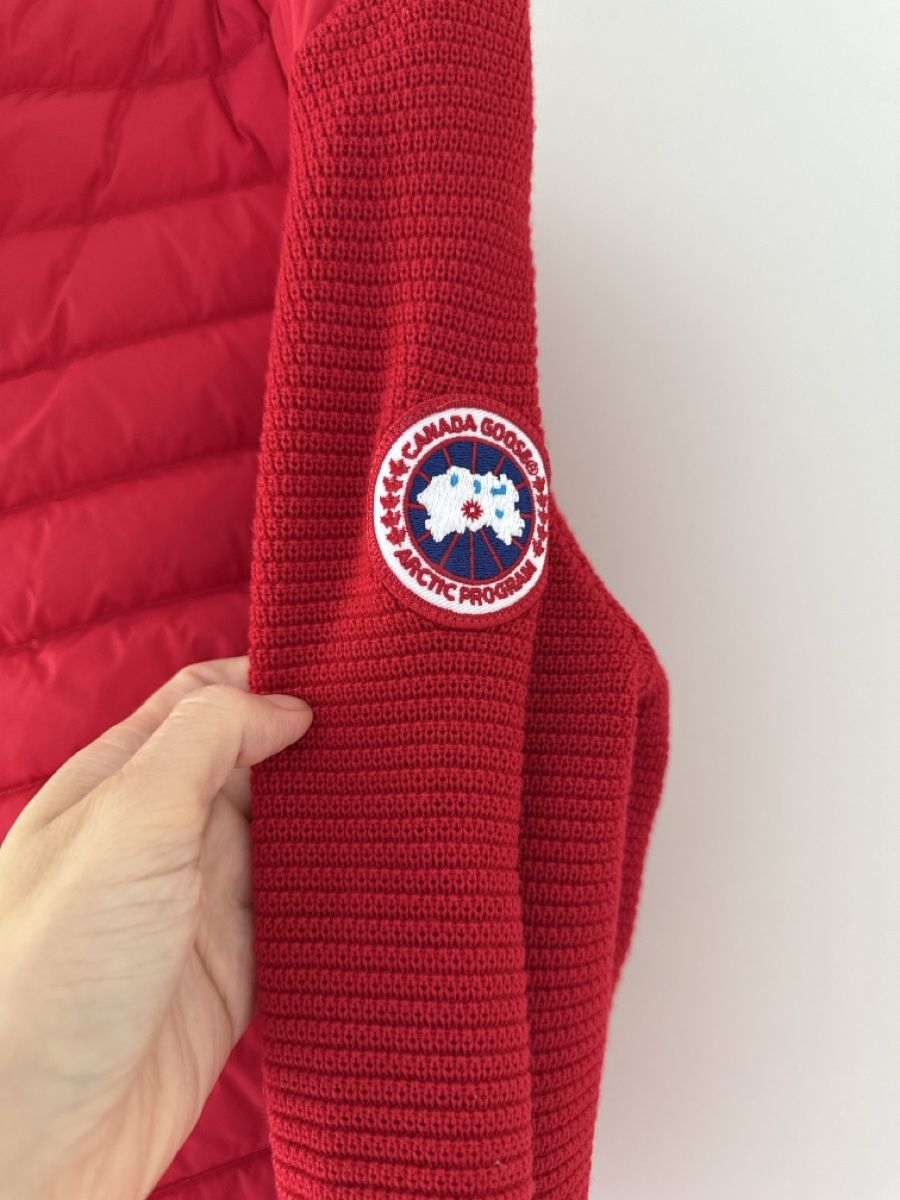 Canada Goose Vestes: Canada Goose Jacke Damen rot Grösse S – Neuf (Voir description) à Unterengstringen par spazzolo 1