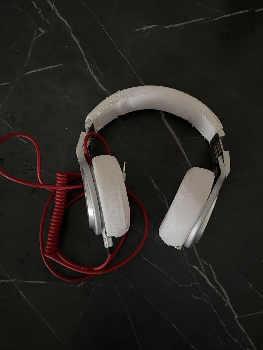 Beats Casques audio: Beats Pro studio  – Défectueux à Embrach par Marushin 2