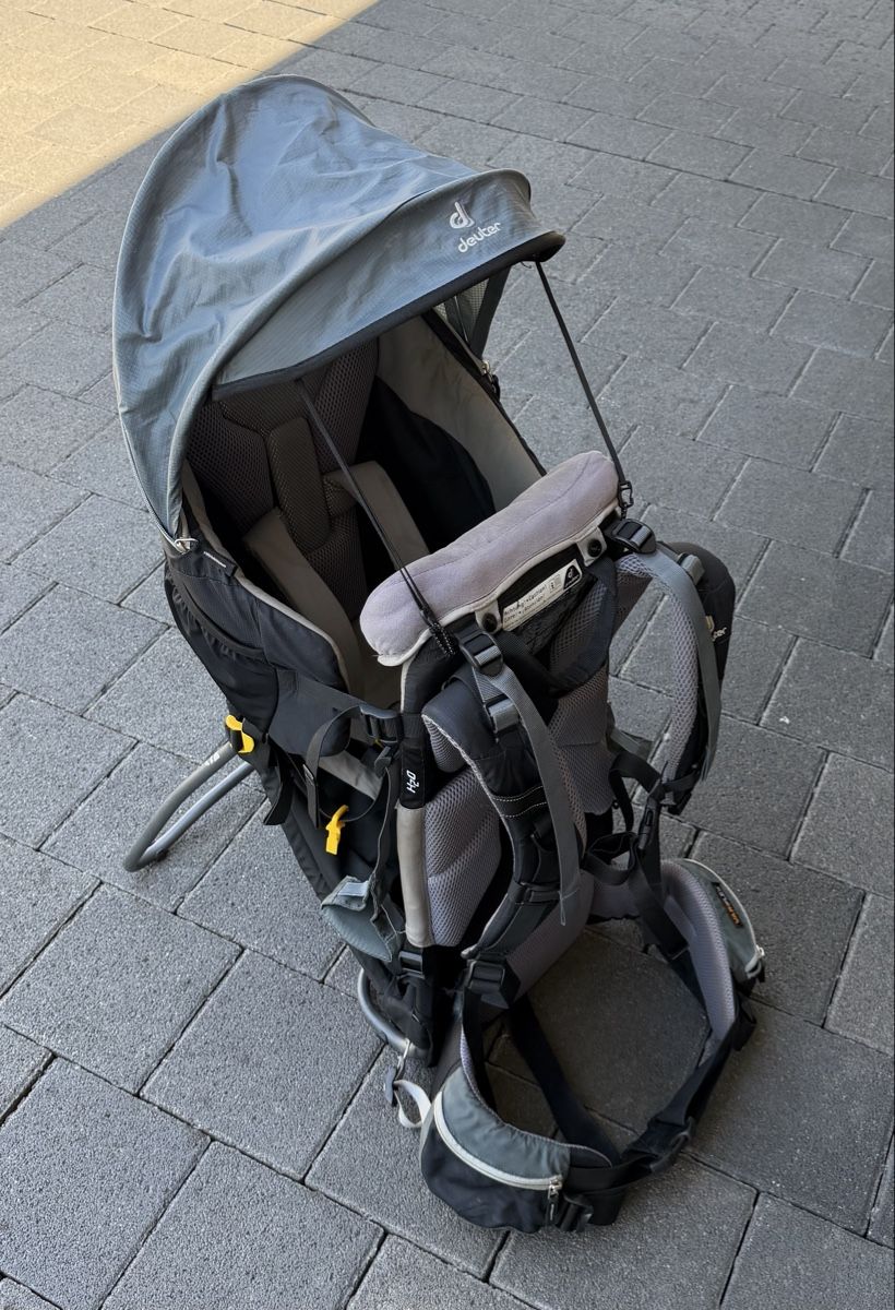 Deuter Marsupi portabebè: Deuter Kindertrage – Usato da Hofstetten SO venduto da ani_55wx