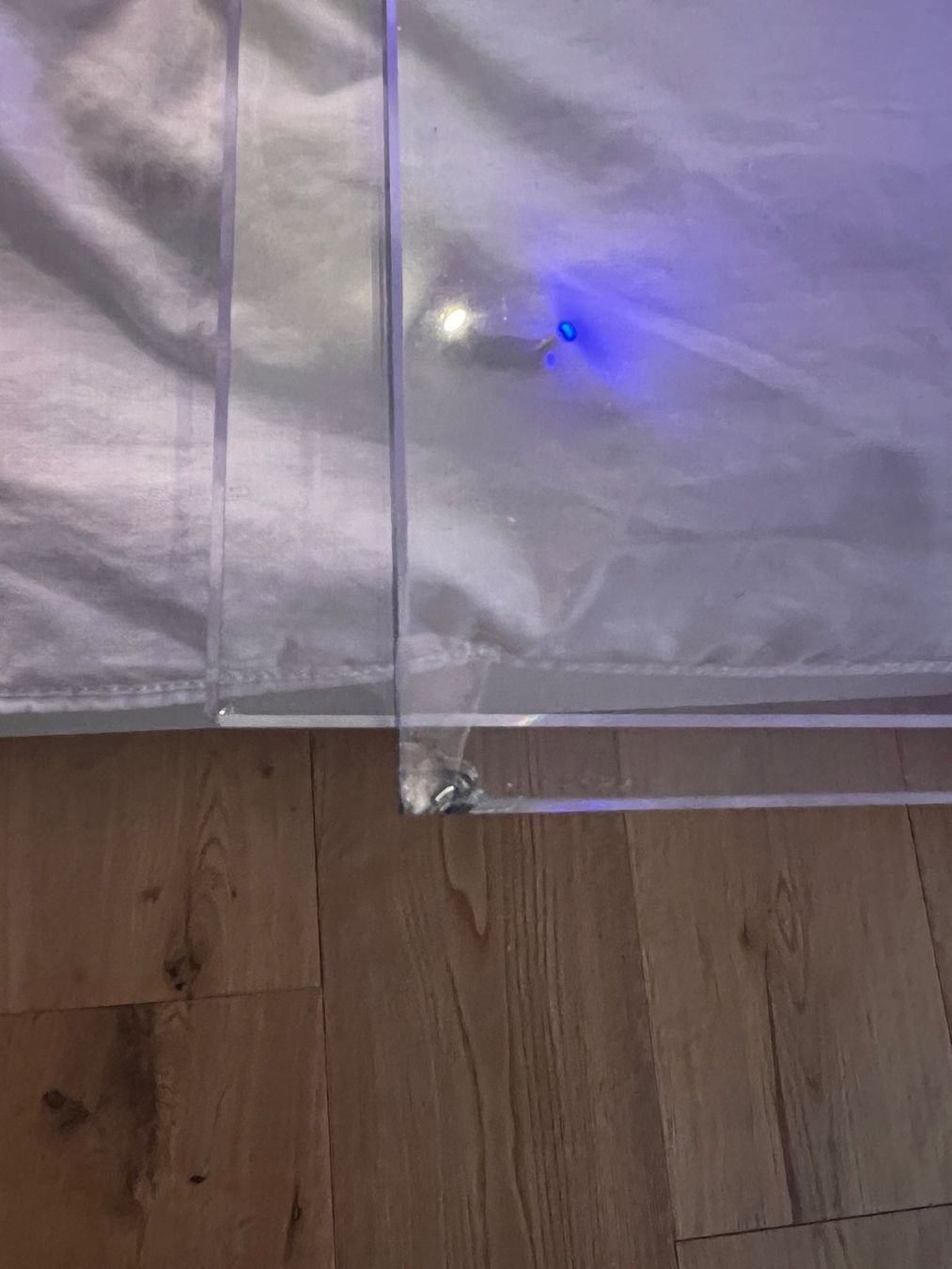 Vitrinen: Vitrine – Gebraucht aus Wangen an der Aare von nightblue3 1