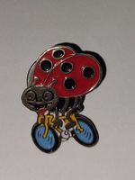 Glückskäfer Pin, cooler Käfer auf Fahrrad