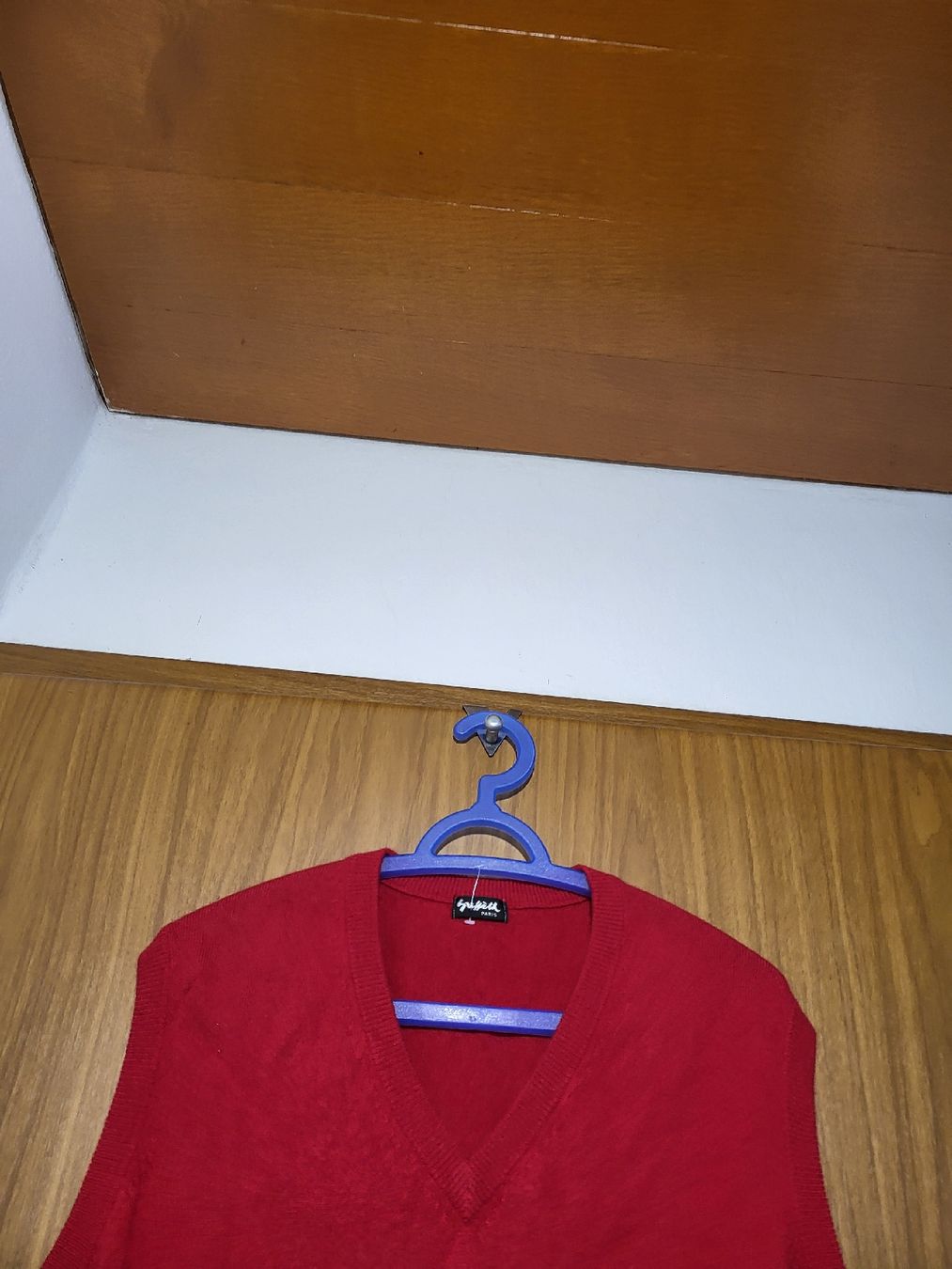 Gilet & Giacche: Pull sans manches Paris rouge cachemire XL – Usato da Niedergösgen venduto da Eva2410 4