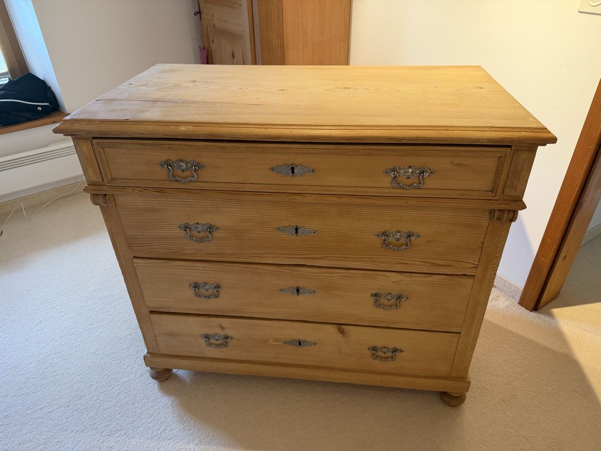 Cassettiere: Commode  – Usato da Triesen venduto da Fredericgarde 2