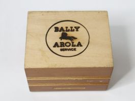 Antike Holz Spardose Bally Arola Service
