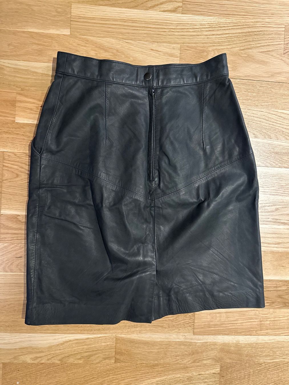 Gonne: Schwarzer Lederrock/Skirt, Gr. 36 – Usato da Zürich venduto da cfh_cg22