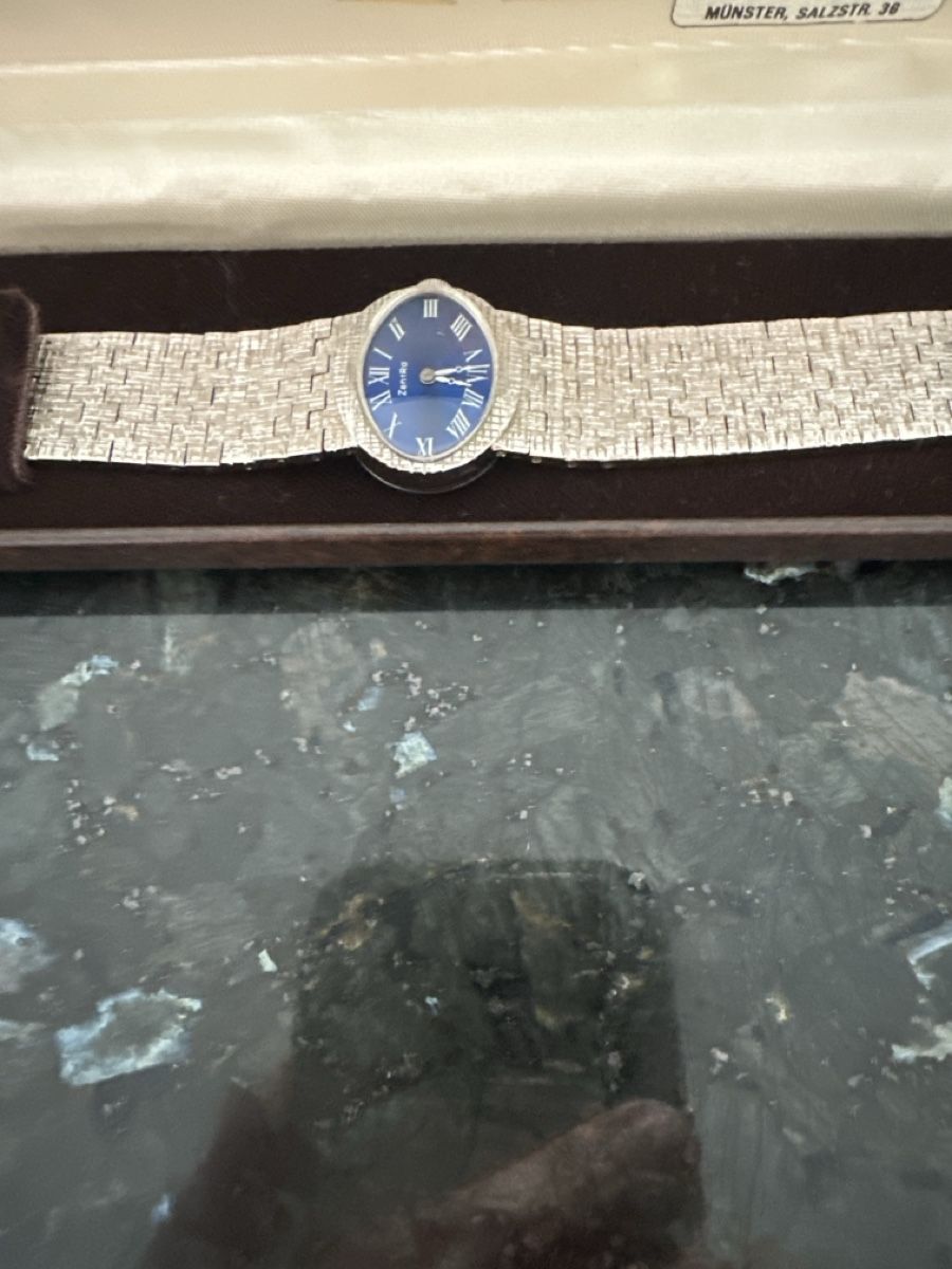Montres: Damenuhr – D'occasion à Oberentfelden par ulli03 3