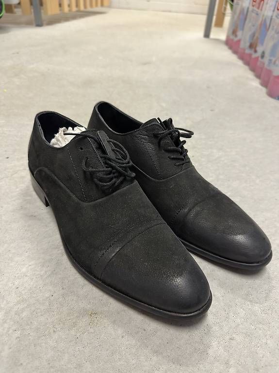 Scarpe da uomo: Elegante Herrenschuhe Gr 41 – Usato da Zürich venduto da Babanos7