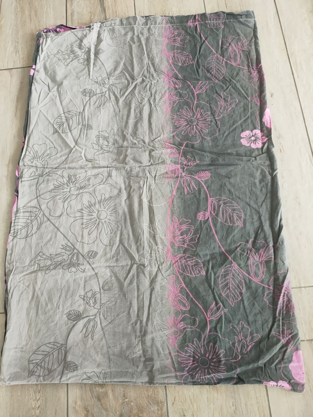 Biancheria da letto: Bettwäsche Set, leicht mit Blumenmuster . Baumwolle – Usato da Gipf-Oberfrick venduto da minini 3
