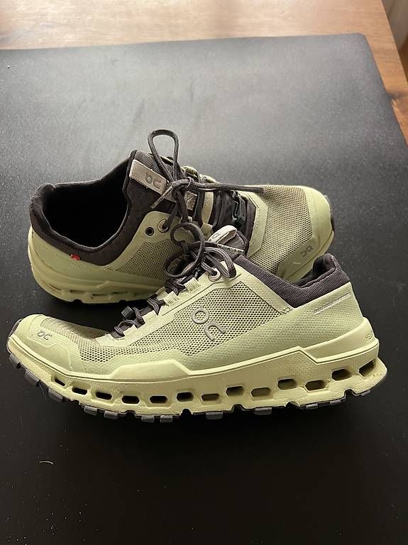 On Scarpe da donna: On Cloudultra Damen Grösse 37 – Usato da Arlesheim venduto da FS_79