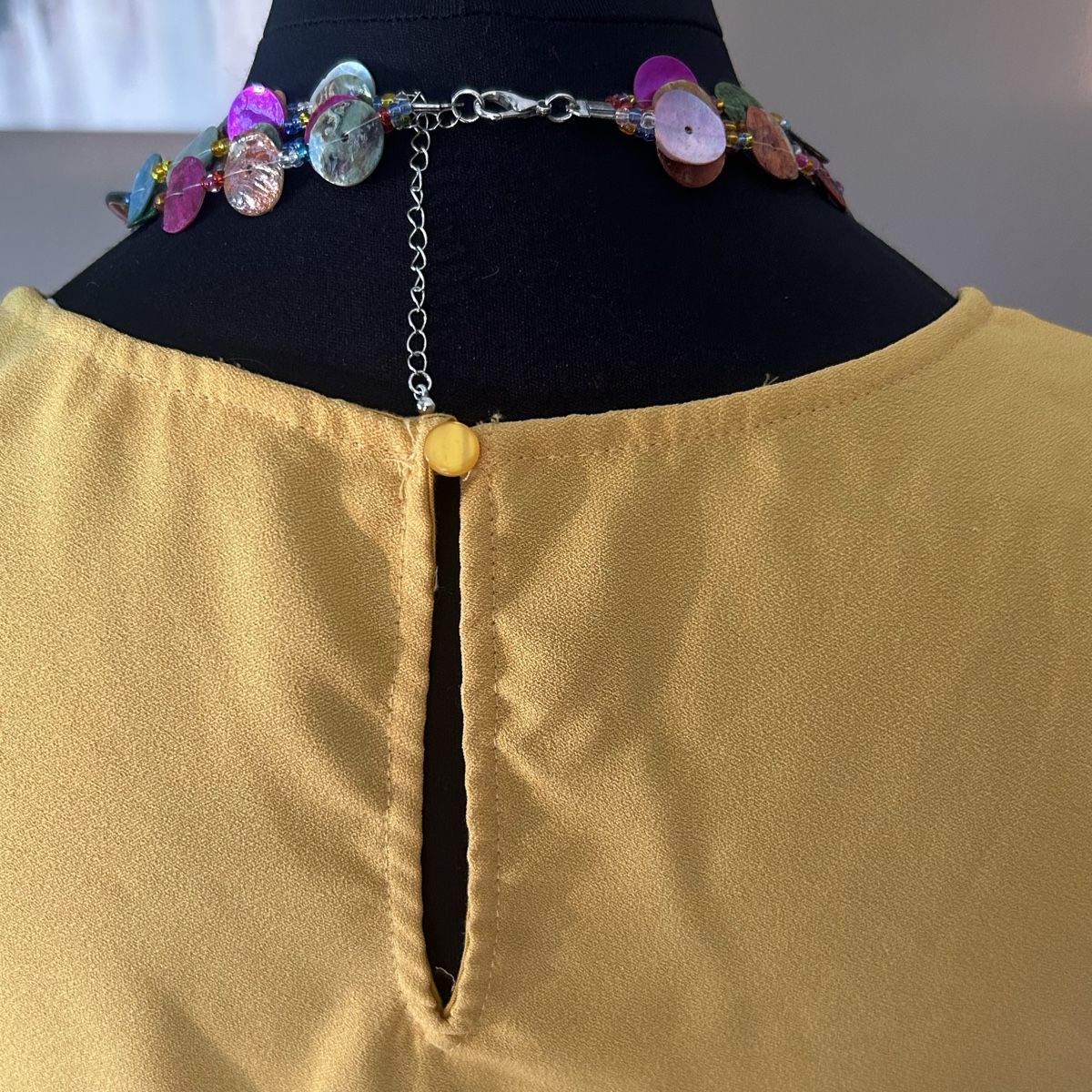 Nafnaf Vestiti: NAF NAF robe & collier 💛 S – Usato da Fribourg venduto da ficelle_de_luge 5