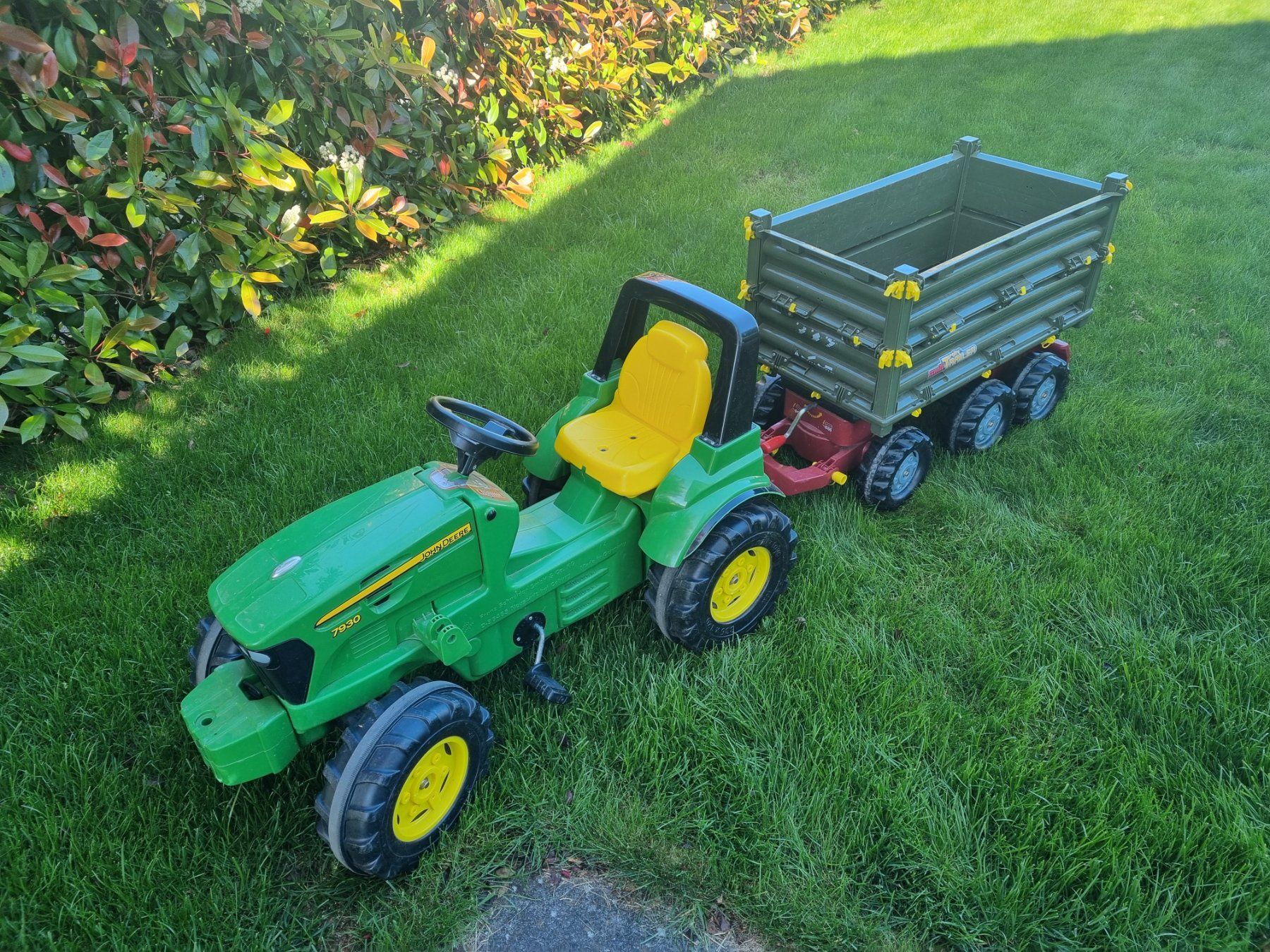 John Deere Trattori: Traktor für Kinder mit Anhänger – Usato da Biberist venduto da California81 3