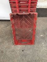 Caisses de transport très robustes et empilable 55x35x13cm