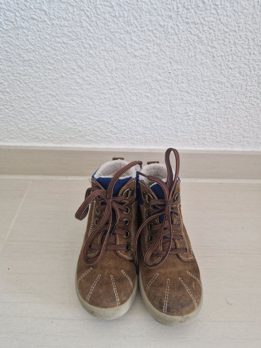 Superfit Chaussures garçon: Superfit Winterschuhe Gr. 24 – D'occasion à Lostorf par Lia22 1