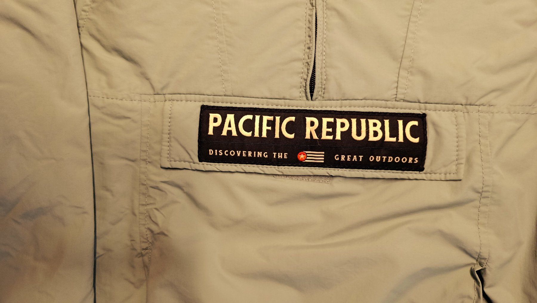 Pull&Bear Giacche: Pull & Bear  Anorak Pacific Republic EUR M – Usato da Muhen venduto da phoenix1 1
