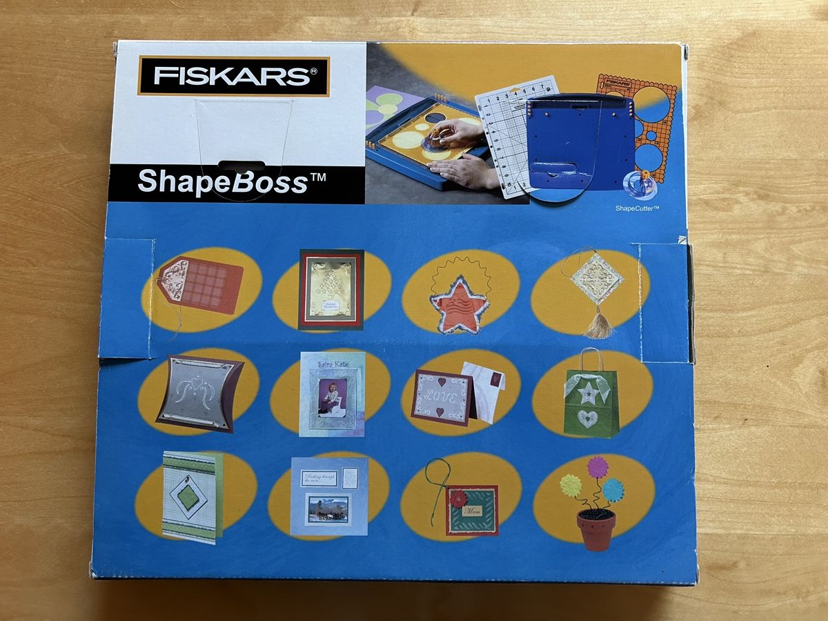 Kits de loisir créatif: Fiskars Shapeboss 5600 Starter Set & zusätzlichem Material – D'occasion à Riniken par KreativImKopf 1