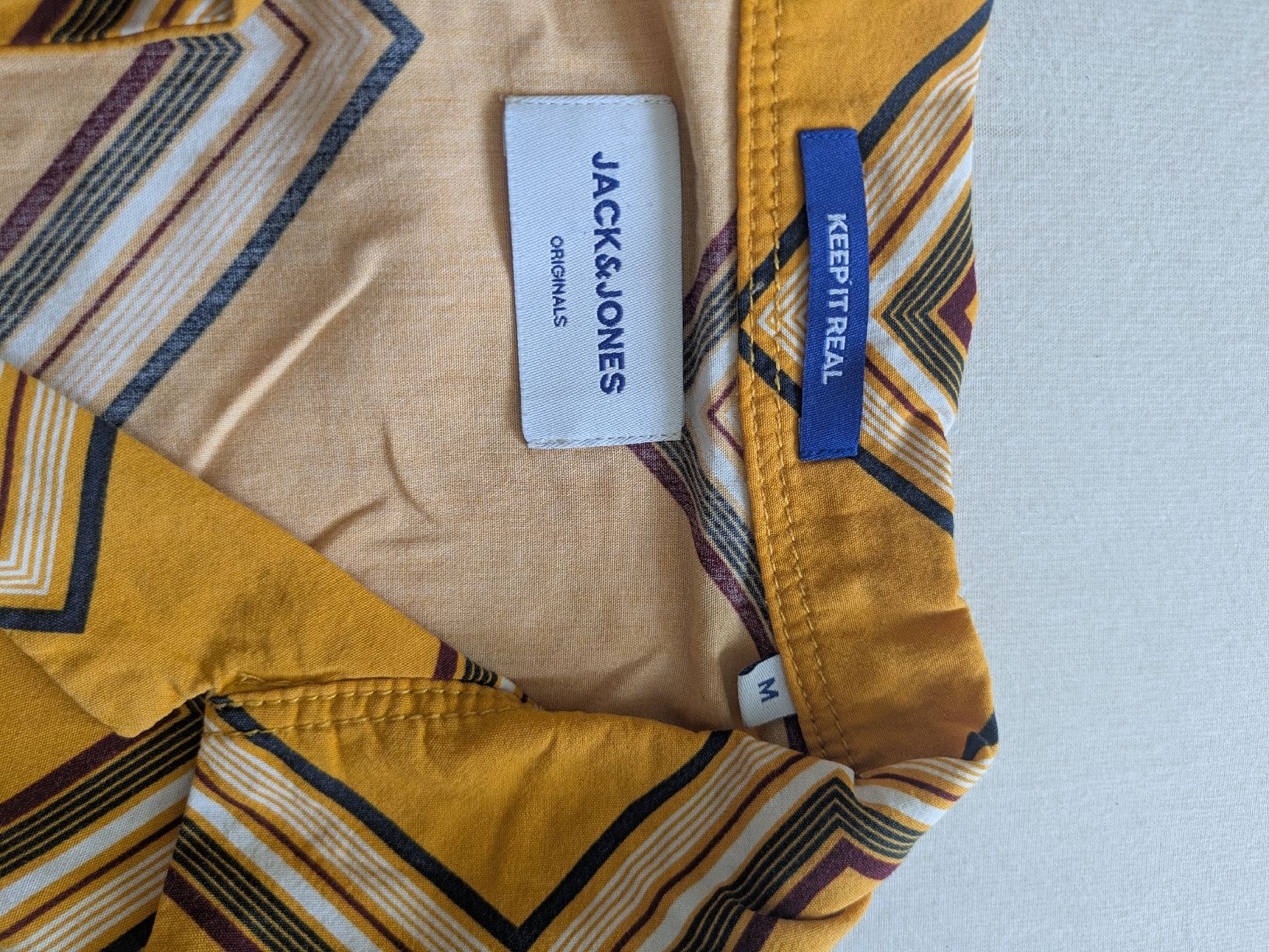 Camicie: Jack & Jones gemustertes kurzarm Hemd  – Usato da Zürich venduto da esi_72rz 2