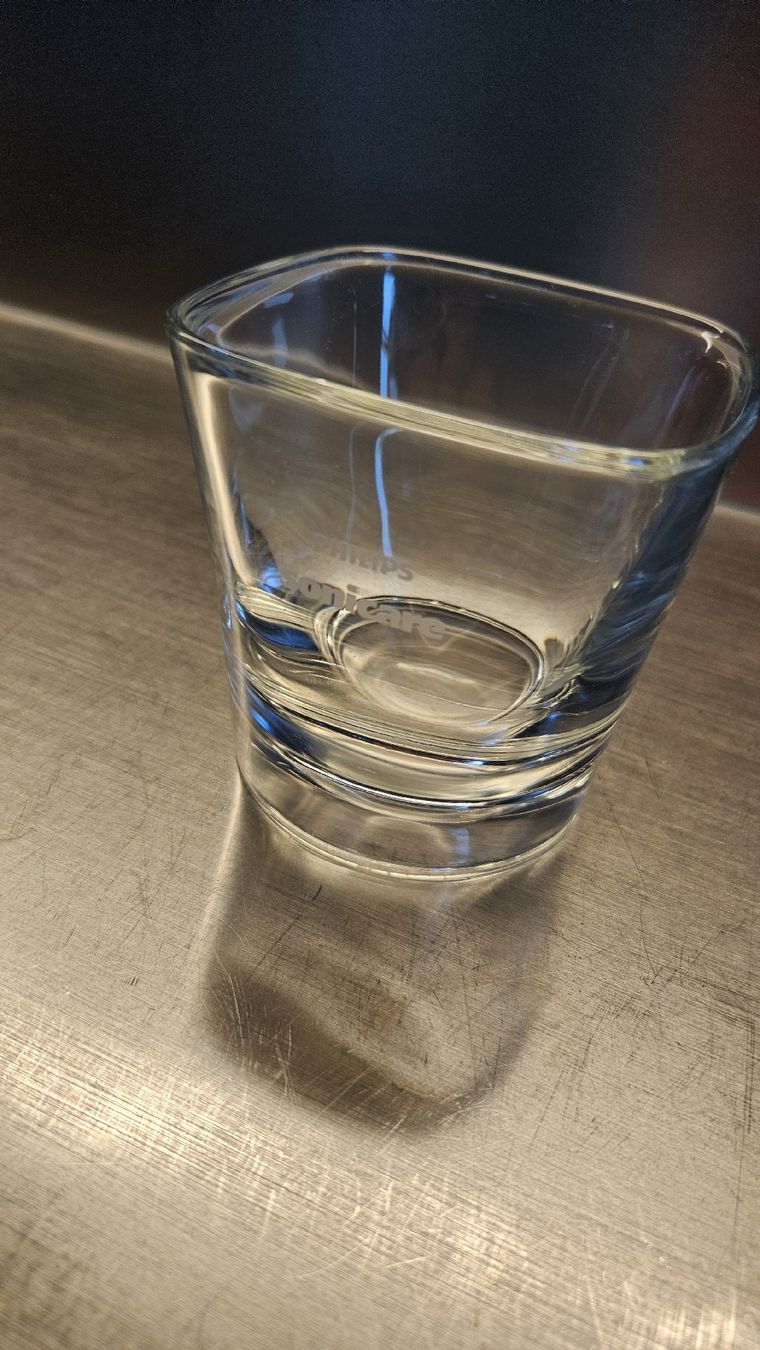 Bicchieri: Philipps Sonicare Ladeglas – Usato da Oberengstringen venduto da david-01