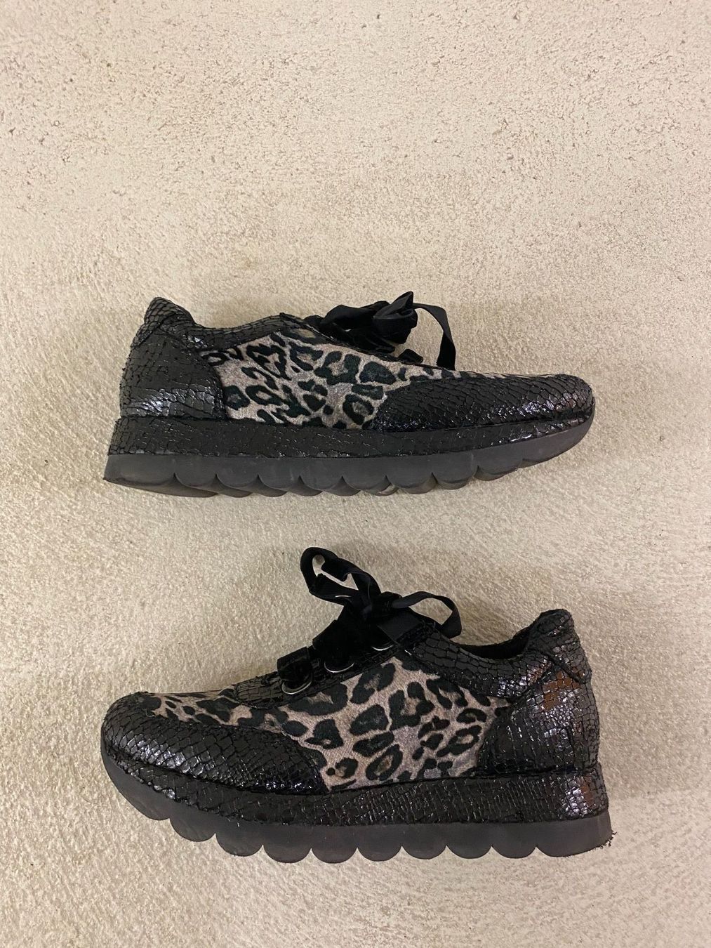 Scarpe da donna: Schnürschuhe – Usato da Allschwil venduto da Frida015 1