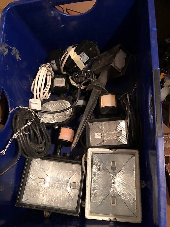 Lampade: Scheinwerfer Set mit  Sensoren – Usato da Volketswil venduto da Ahot 1