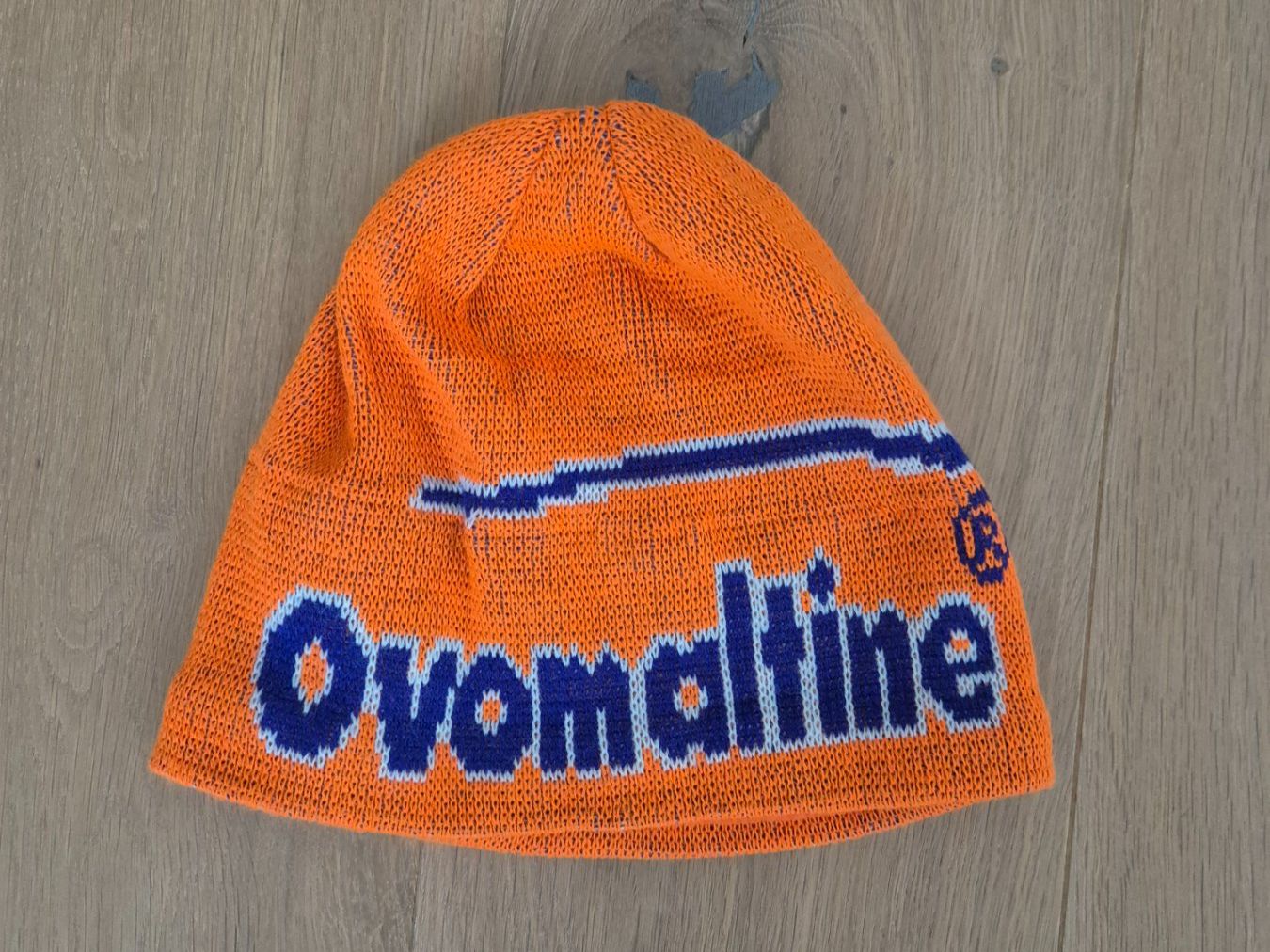Ovomaltine Copricapi, berretti & cappellini: Ovomaltine Mütze – Usato da Neuheim venduto da zipr21