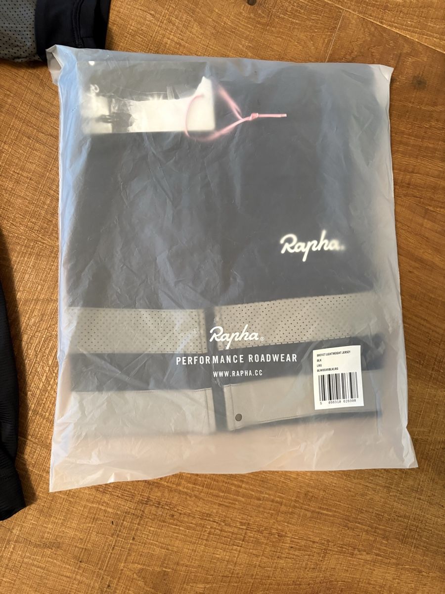 Rapha Canottiere & Pantaloni: Rapha Brevet Trikot Gr. L – Nuovo e nell'imballaggio originale da Horw venduto da Cipitwentythree 1