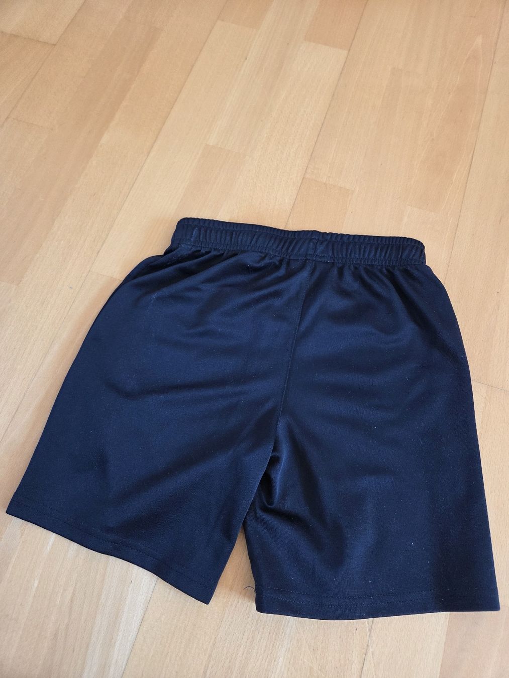 Pantaloni: Schwarze Turnhose von EXTEND, Grösse 128 – Usato da St. Gallen venduto da Rotezorraa 1