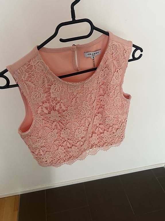 Top: Croptop Lachs – Usato da Gebenstorf venduto da pin_67yc