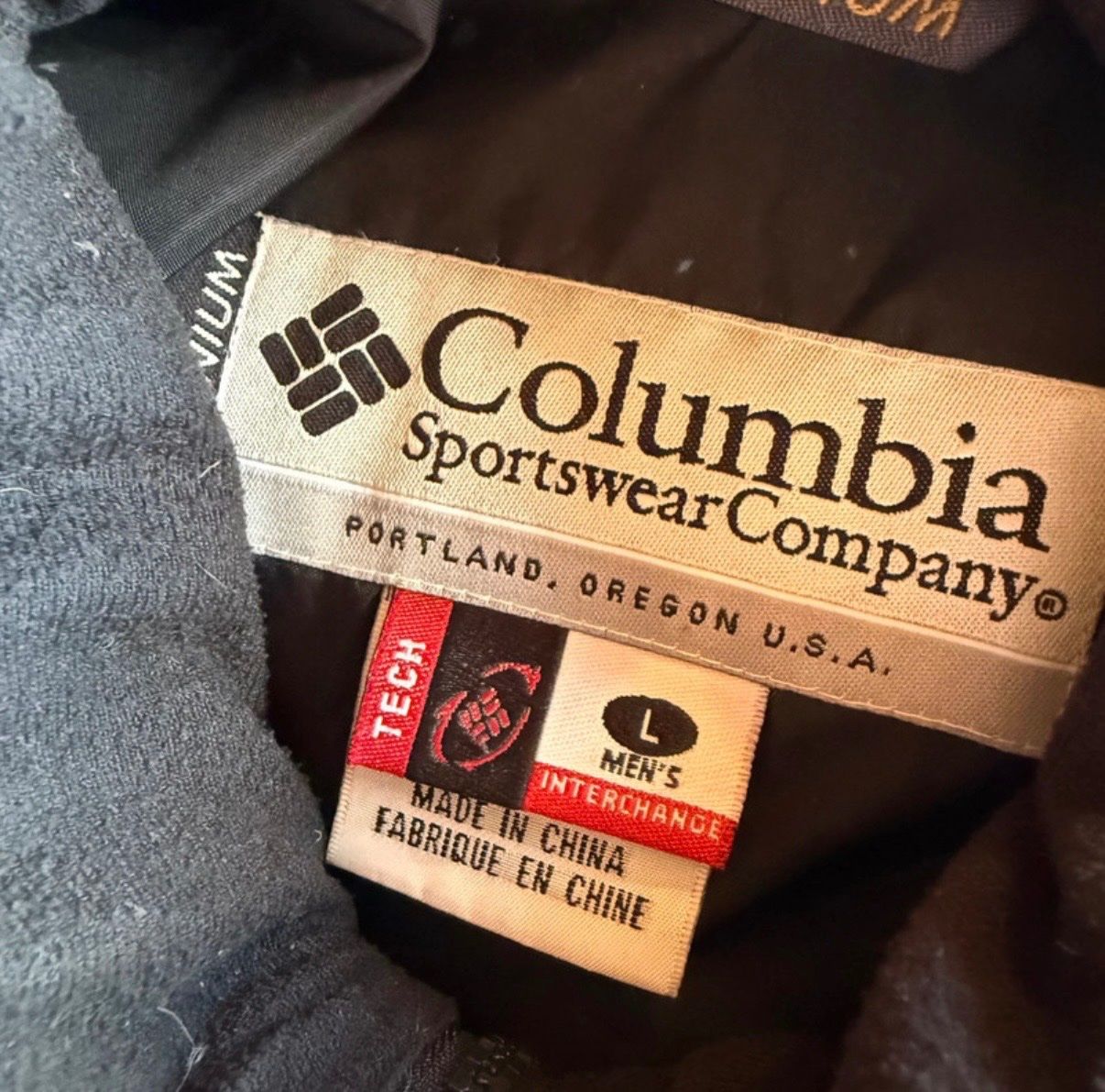 Columbia Giacche: Columbia boxy puffer jacket – Nuovo (secondo la descrizione) da Plan-Les-Ouates venduto da Loved_Panda_Clothing 4