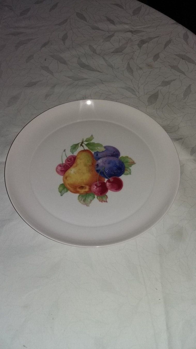 Piatti di portata: 1959 Swiss Langenthal schale mit Frucht – Usato da Bern venduto da Imamrashed