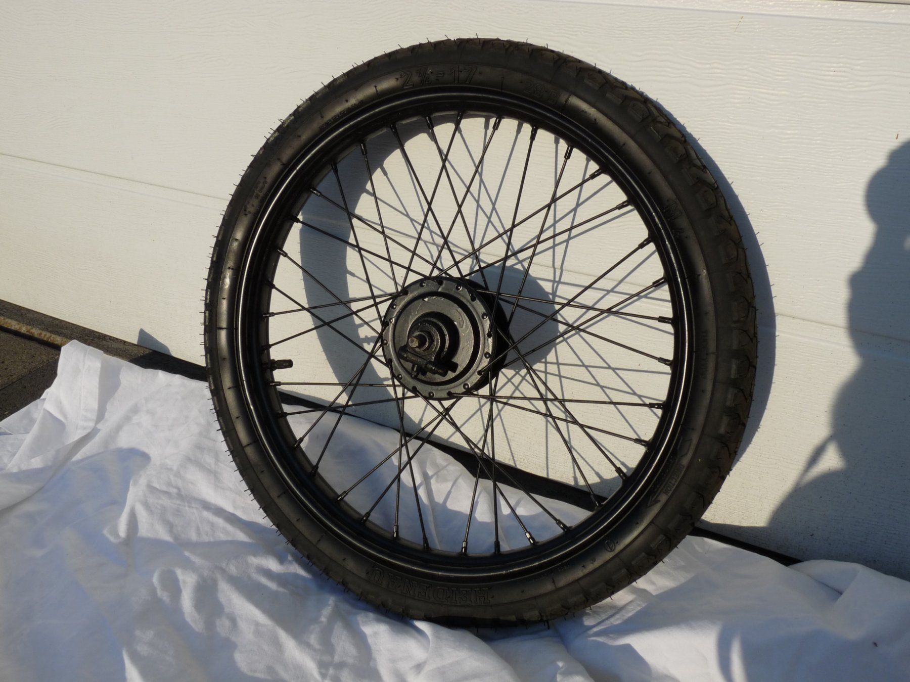 Puch Mofa-Ersatzteile: Puch Maxi Speichenrad vorne – Gebraucht aus Oberdorf BL von Chrigi7073