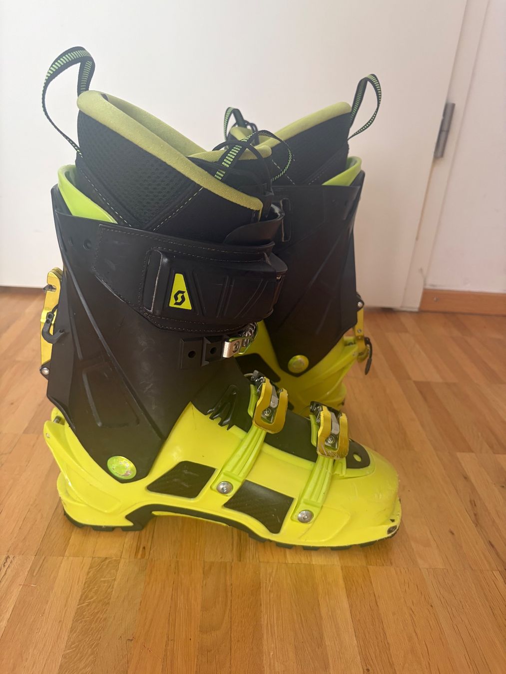 Scott Herrenschuhe: SCOTT Skitourenschuh – Gebraucht aus Rüttenen von and_nm8v 5