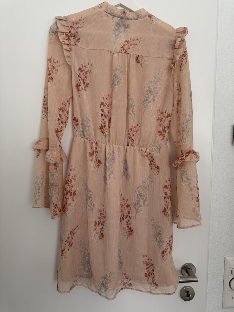 Mango Vestiti: Mango Blumenkleid Rosé Gr. XS – Usato da Staufen venduto da M19M 4