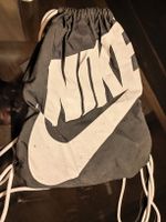 Nike Turnbeutel Schwarz - Ideal für Sport & Freizeit!