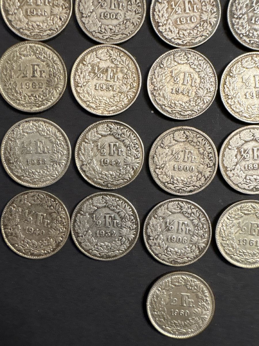 Toutes les monnaies: Schweizer Münzen – D'occasion à Flawil par Mum5 3