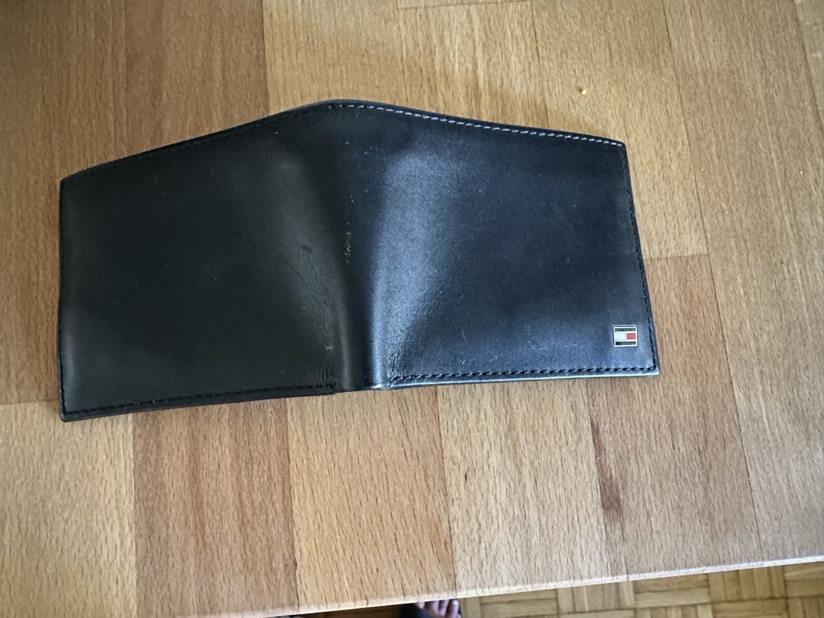 Tommy Hilfiger Brieftaschen: Tommy Hilfiger Lederportemonnaie – Neu (gemäss Beschreibung) aus Ostermundigen von anja046 3