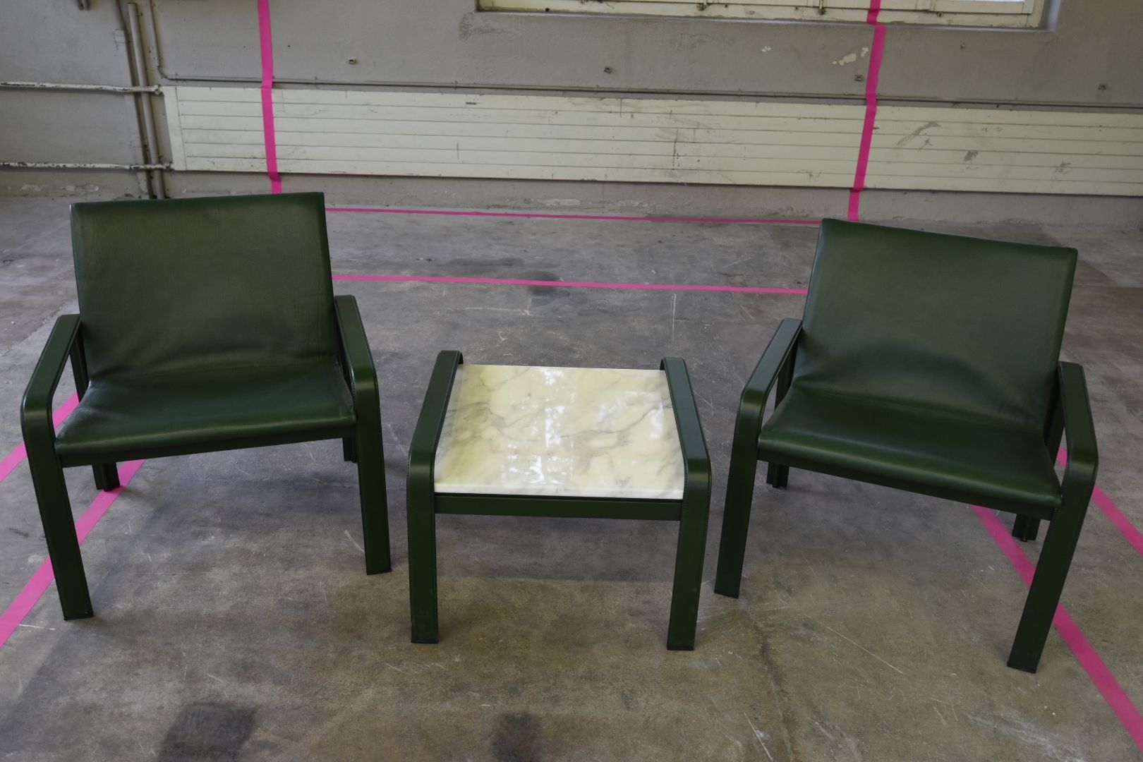 Poltrone: Designer Set - 2 Sessel und 1 Couchtisch Matteo Grassi – Usato da Lichtensteig venduto da UsedIN 5