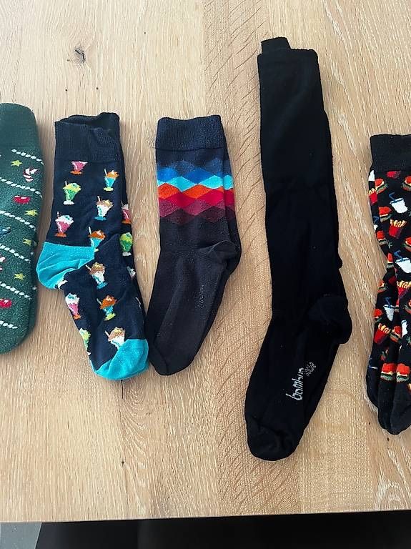 Calze: Diverse Socken – Usato da Oberwil-Lieli venduto da Jo-Ke 1