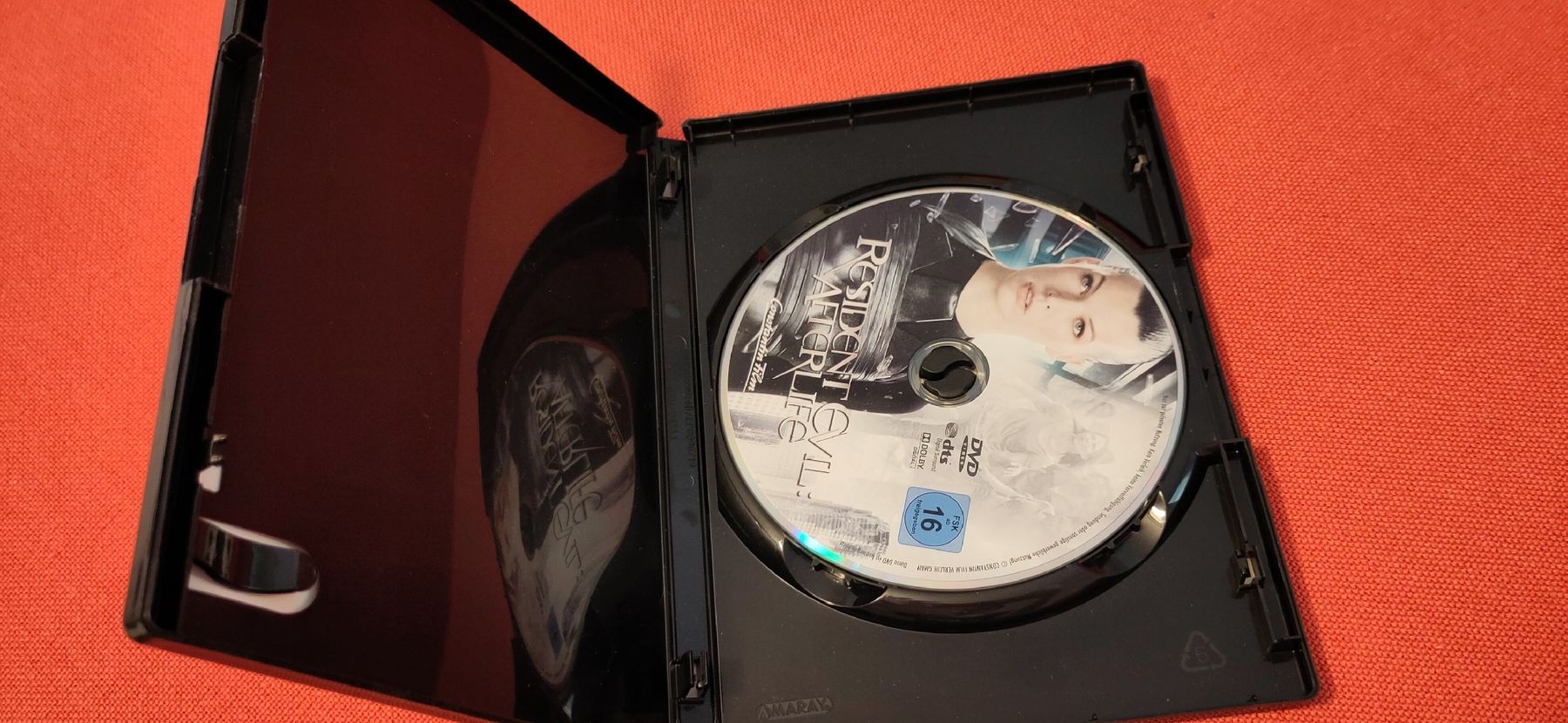 Tutti i DVDs: Resident Evil: Afterlife – Usato da Zürich venduto da Heldel 1