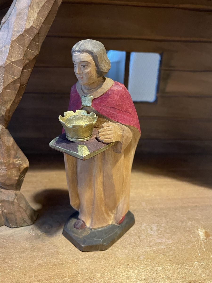 Statuette: König stehend E. Thomann Brienz  – Usato da Flawil venduto da Naphtali