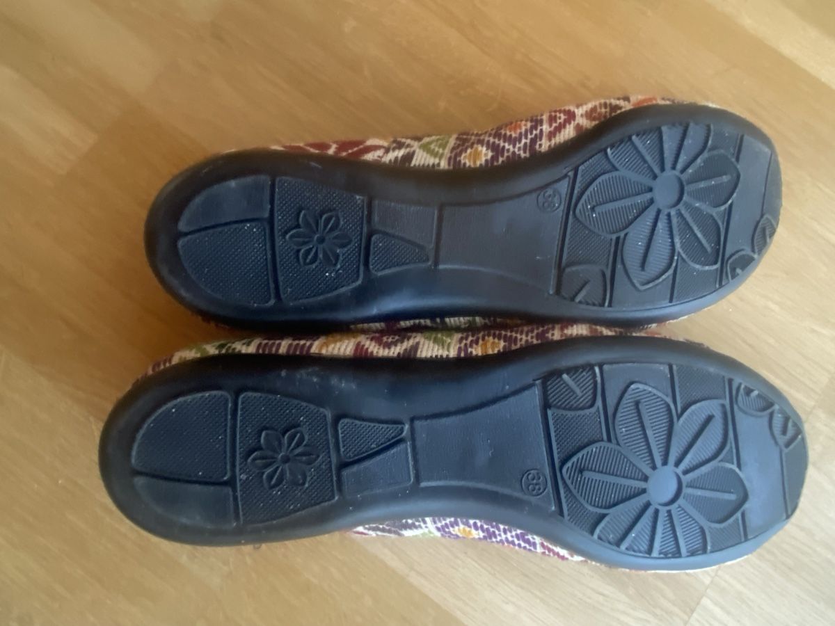 Damenschuhe: Handgemachte Ballerinas Grösse 38 – Neu (gemäss Beschreibung) aus St Gallen von Berta343 6