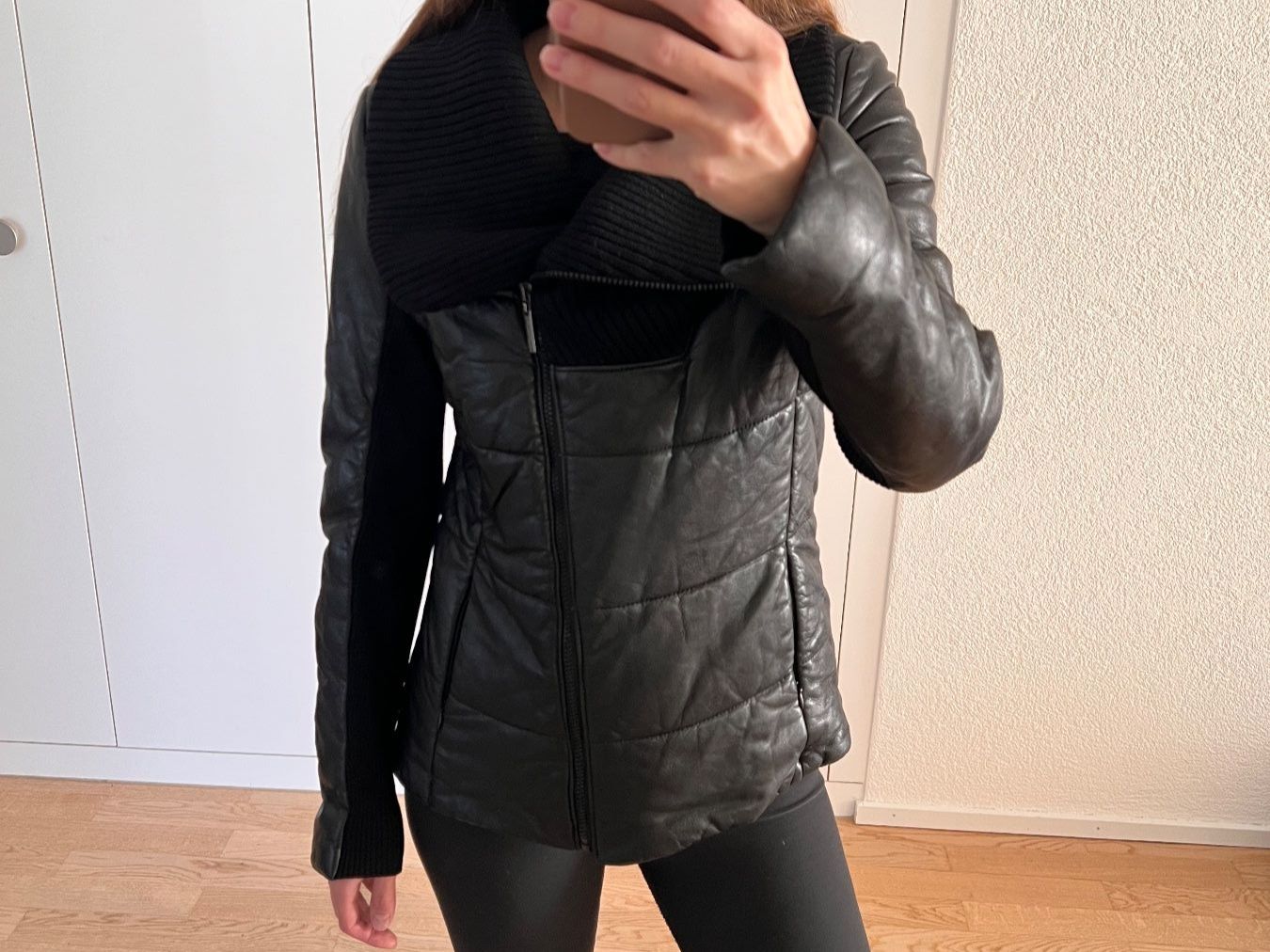 Jacken: Warm leather jacket made from high-quality materials. – Gebraucht aus Affoltern am Albis von nat_gj5t 2